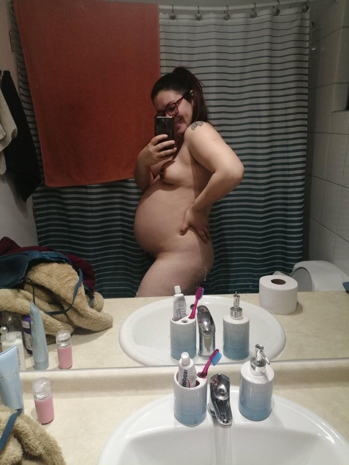 Pregnant wife nude latina