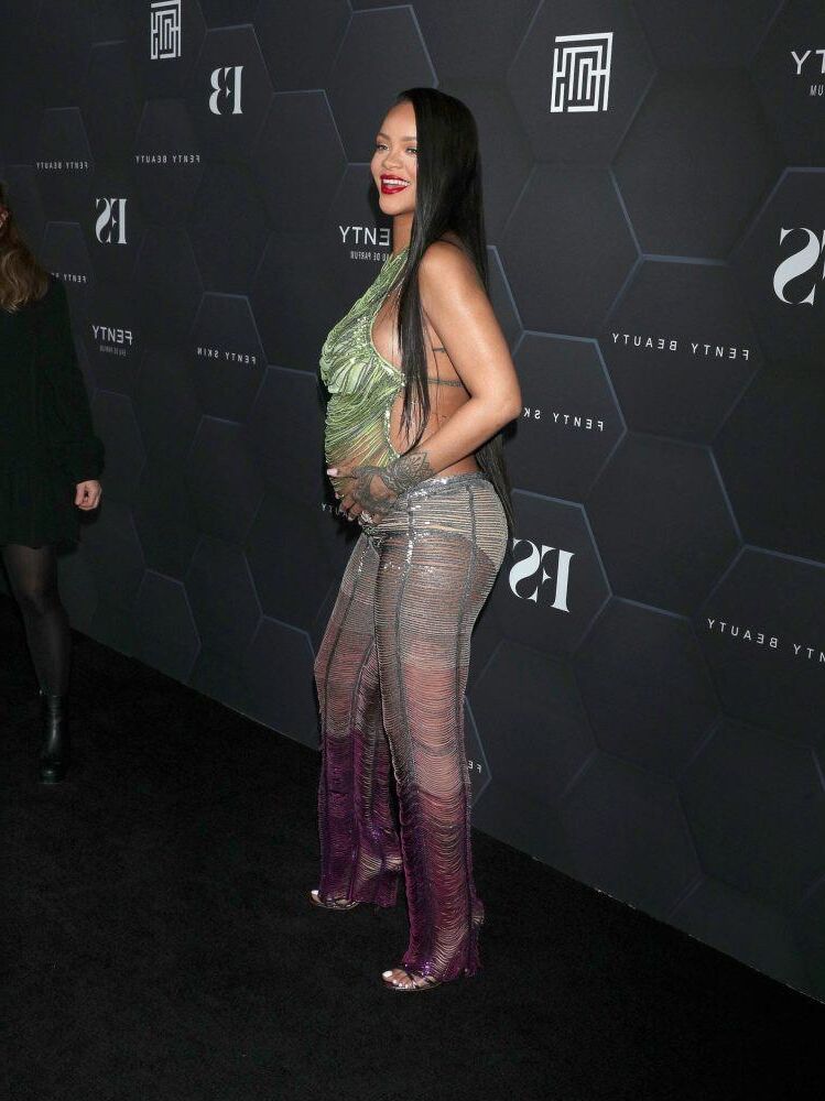 Rihanna - Fenty Beauty & Fenty Skin Celebration at Goya