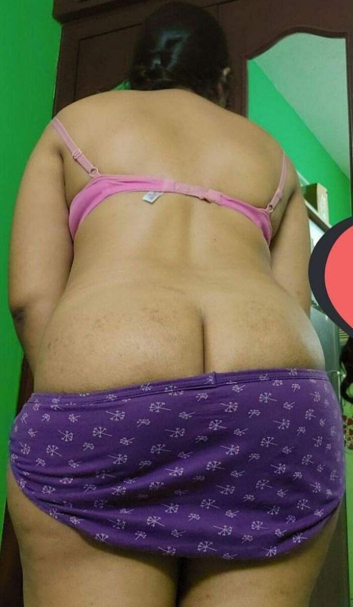 Big Juicy Indian Milky Titties!!