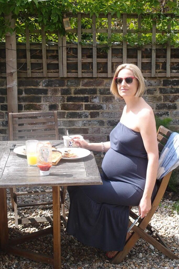 Pregnant Anna