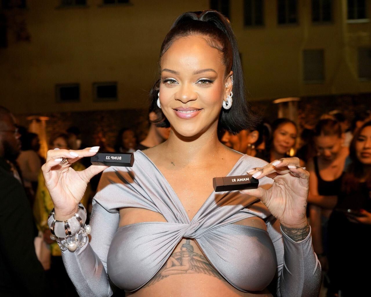 Rihanna – The launch of Fenty Beauty at Ulta Beauty