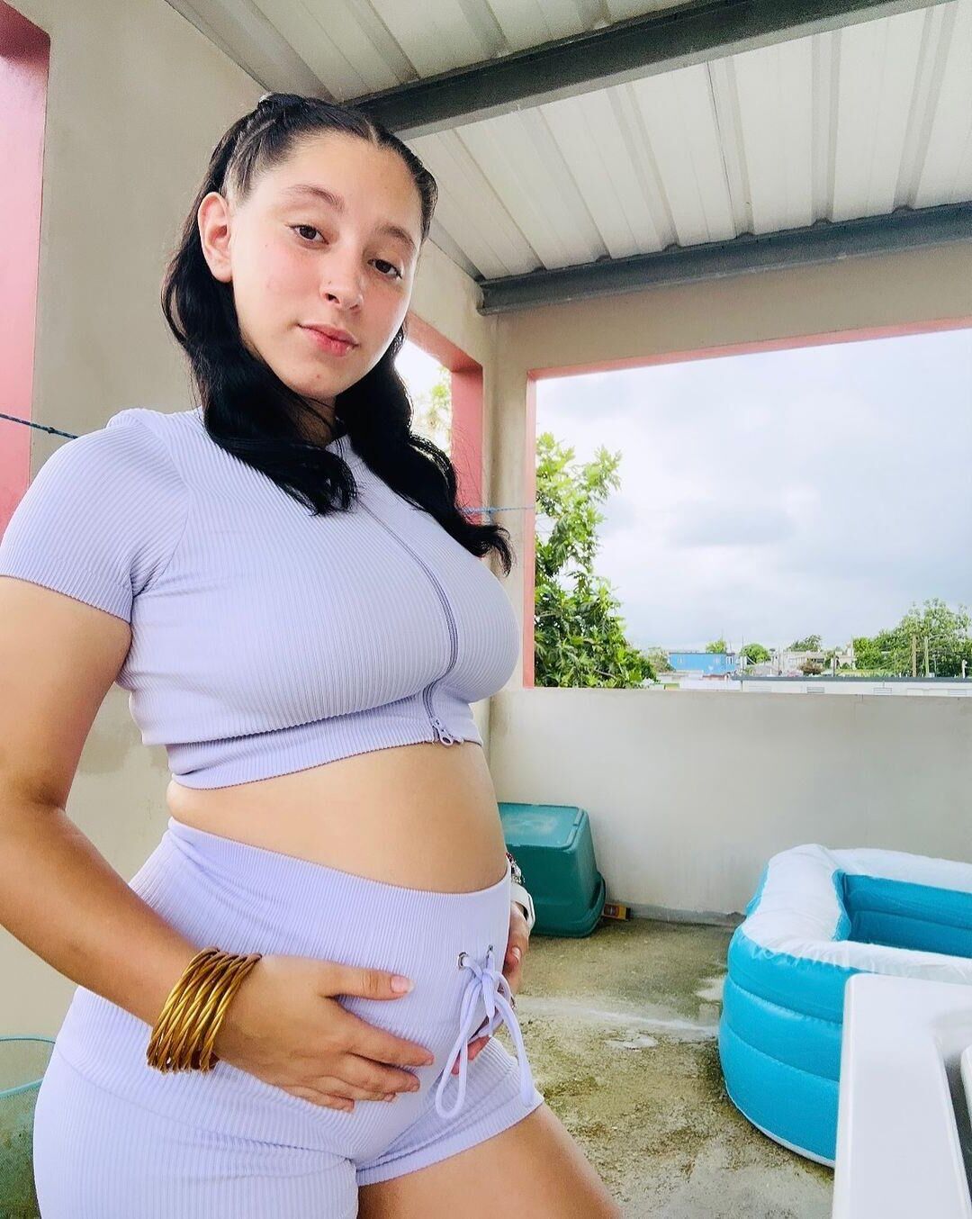 Pregnant teen