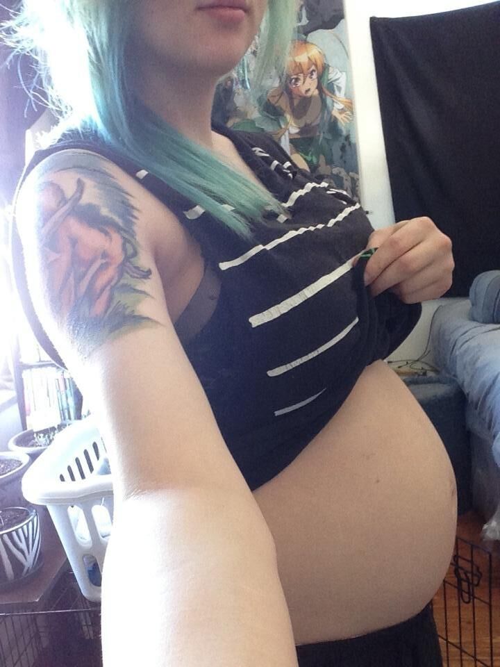 Selfies de garota punk preggo