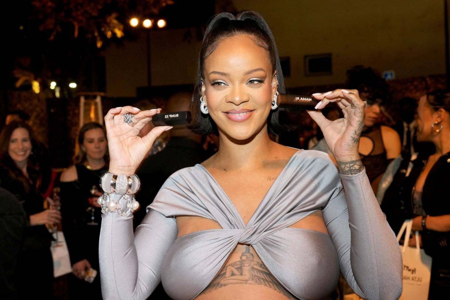 Rihanna – The launch of Fenty Beauty at Ulta Beauty