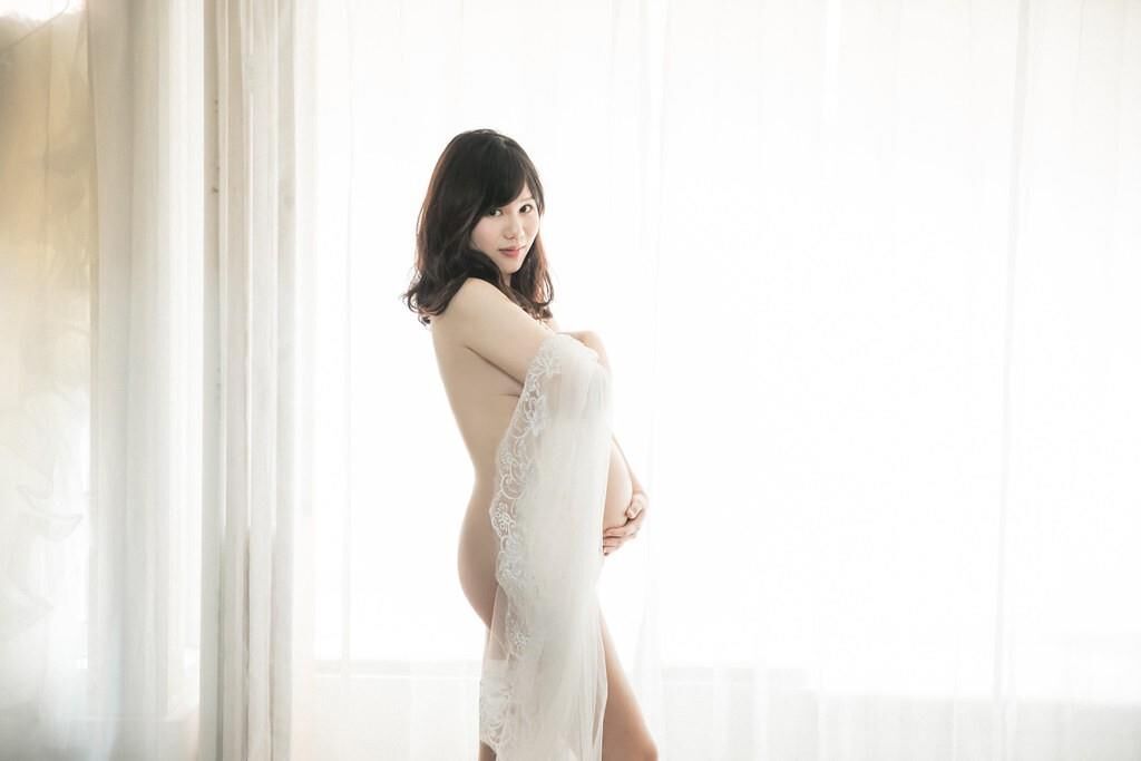 Pregnant Asian