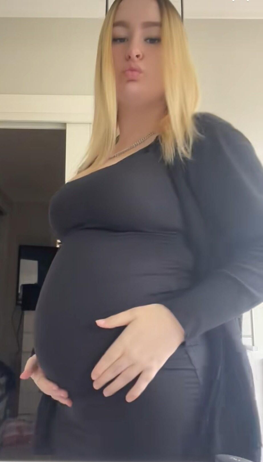 Teen Talisha Pregnant