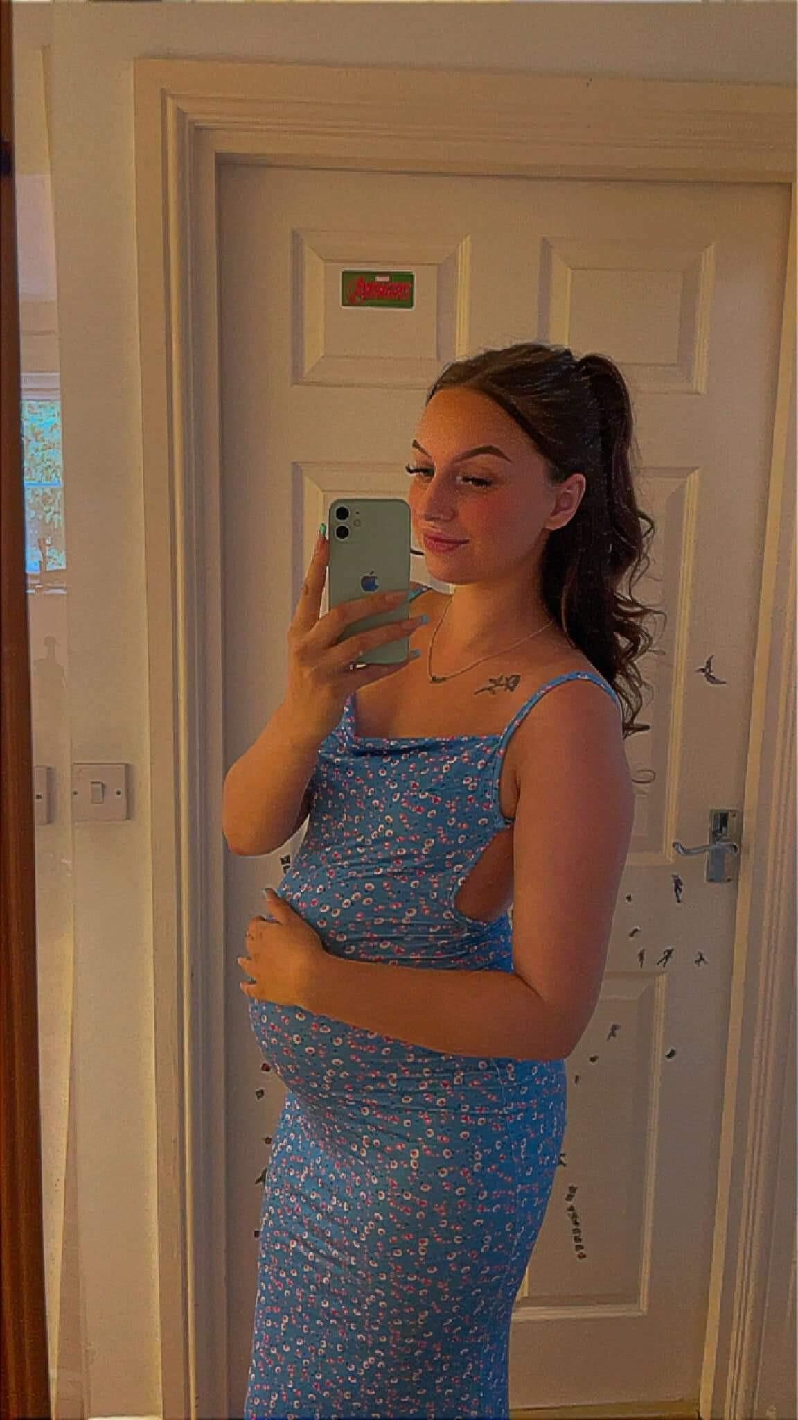 Pregnant teen