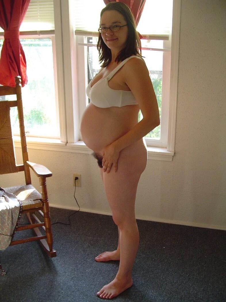 Pregnant woman shows you all