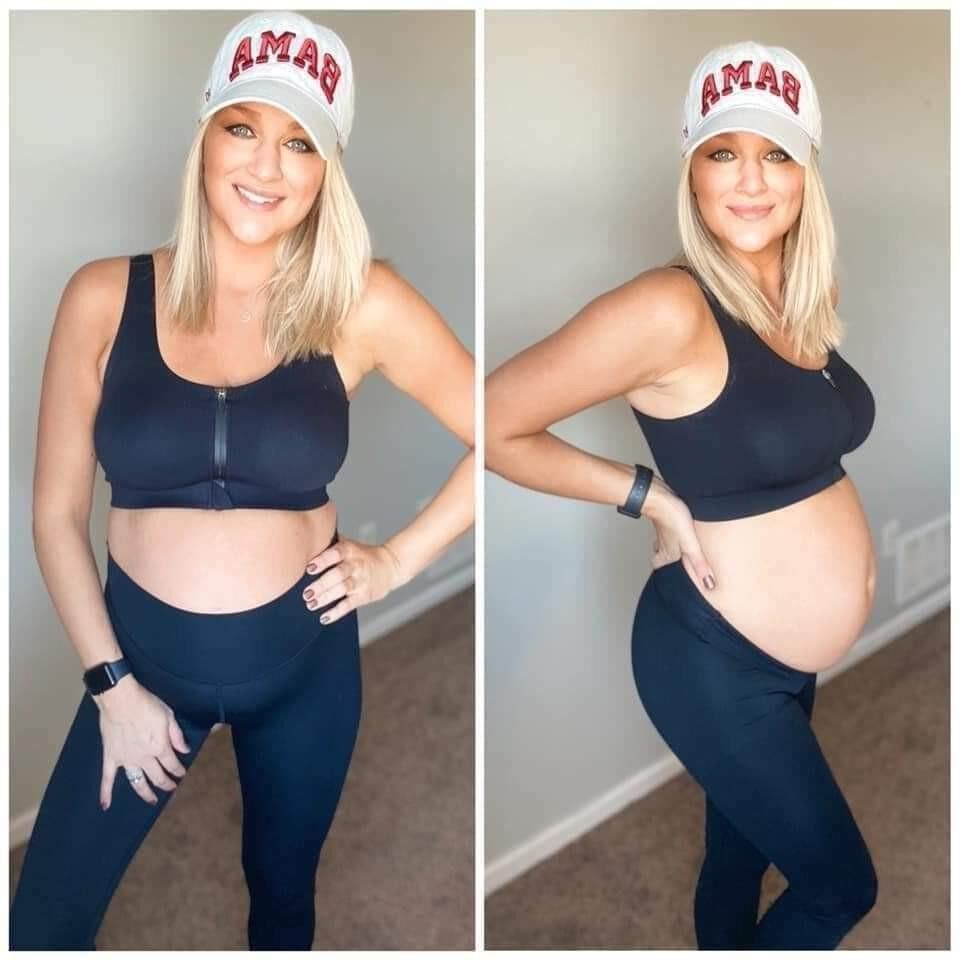 Pictures: Pregnant Blondes