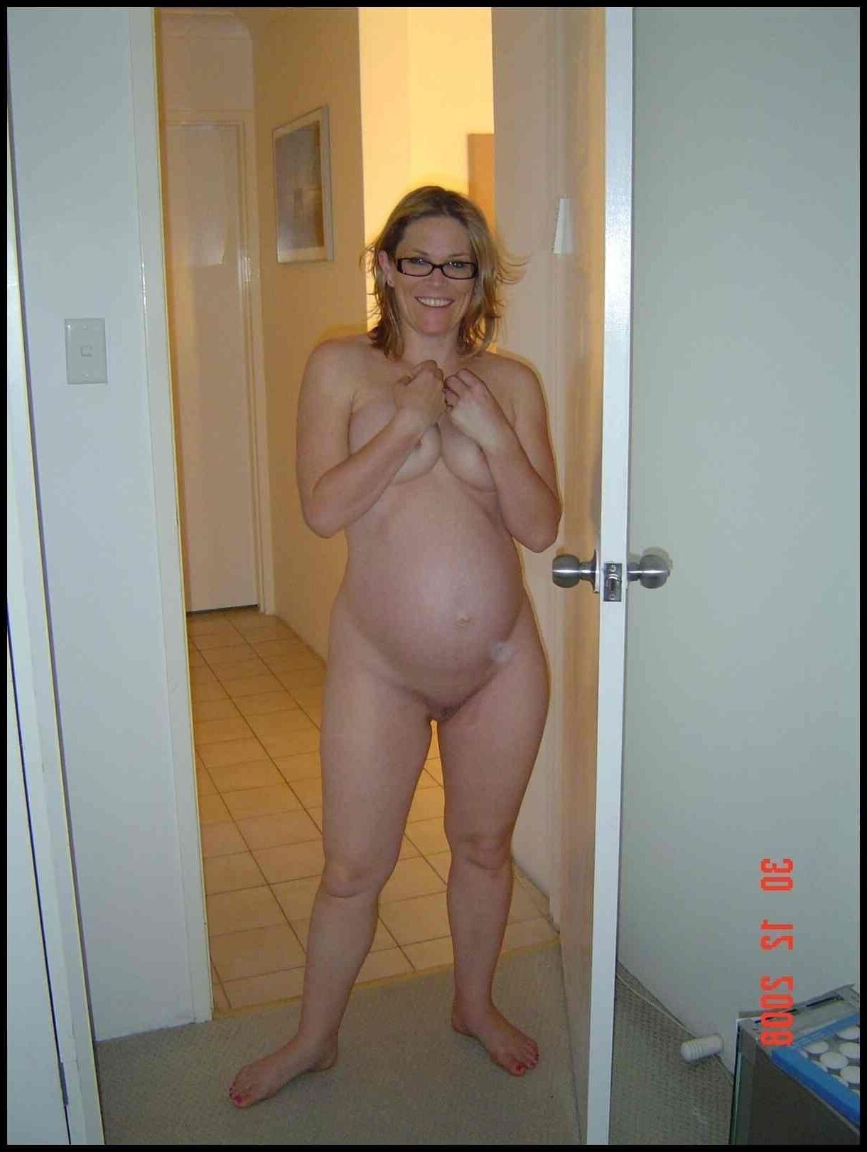 Amateur mature Karin pregnant