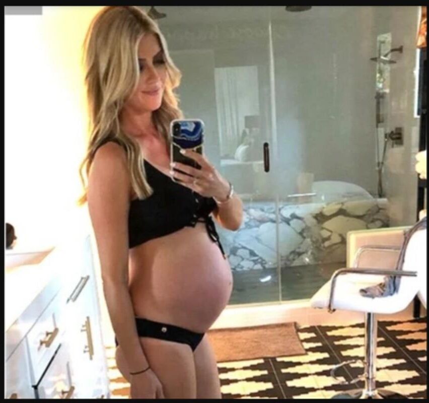 Pregnant celebrities