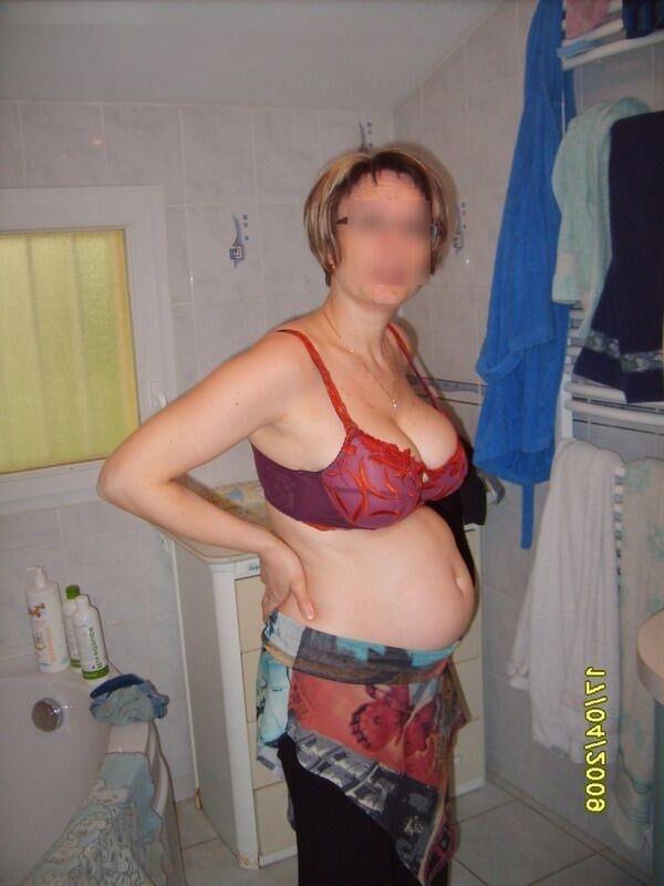 shy preggo in bathroom