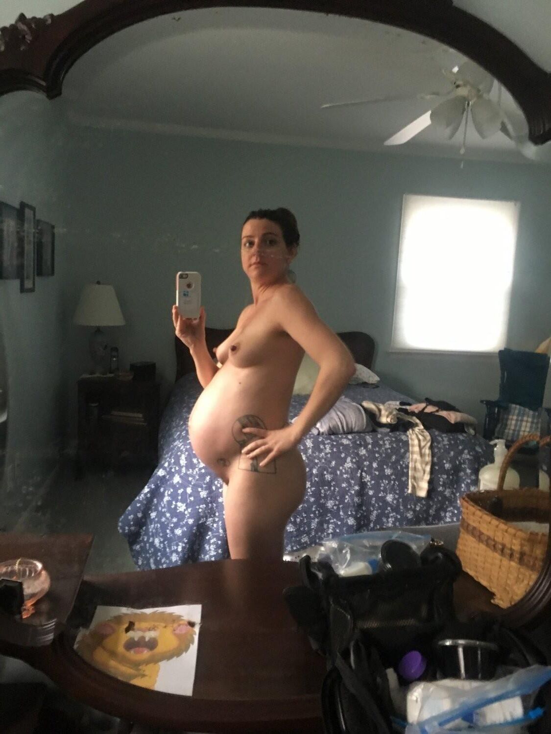 Pregnant Mom Naked at home