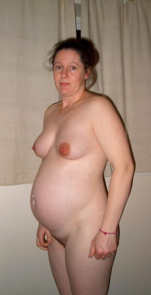 Pregnant Kellie