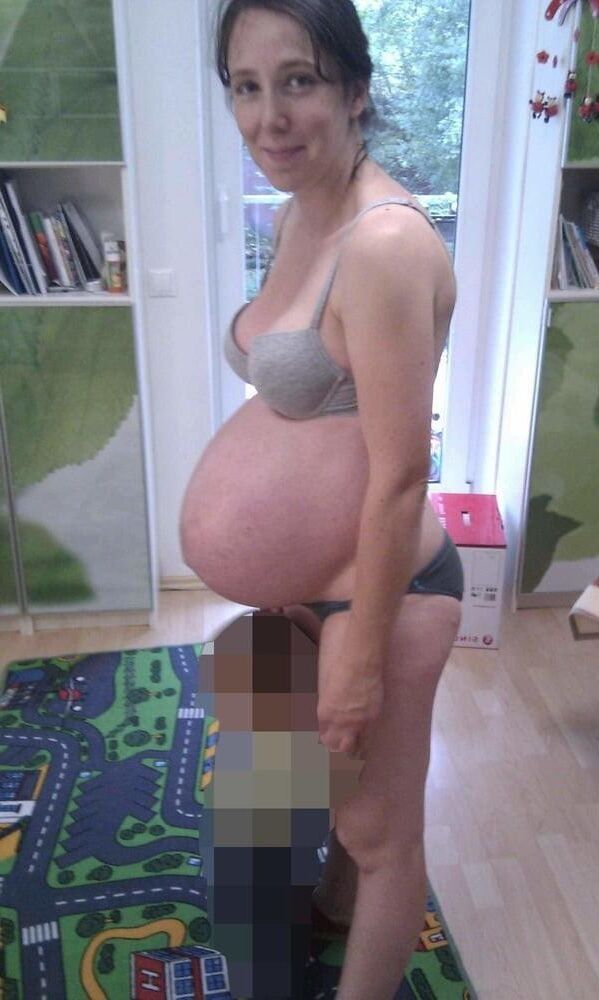 Pregnant womans private photos