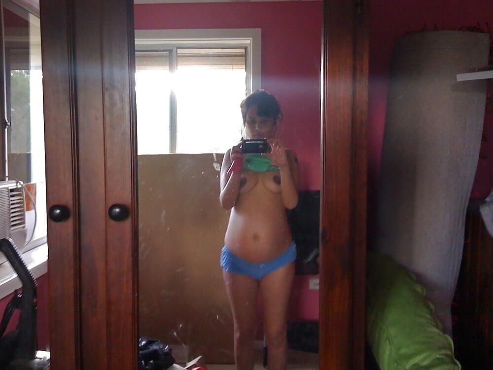 Pregnant Selfies