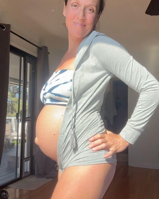 Pregnant Beth Stone