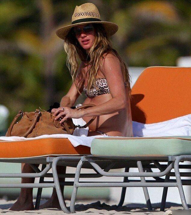 Gisele Bundchen pregnant