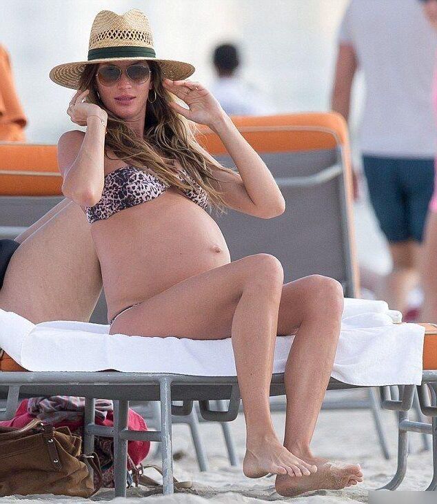 Gisele Bundchen pregnant