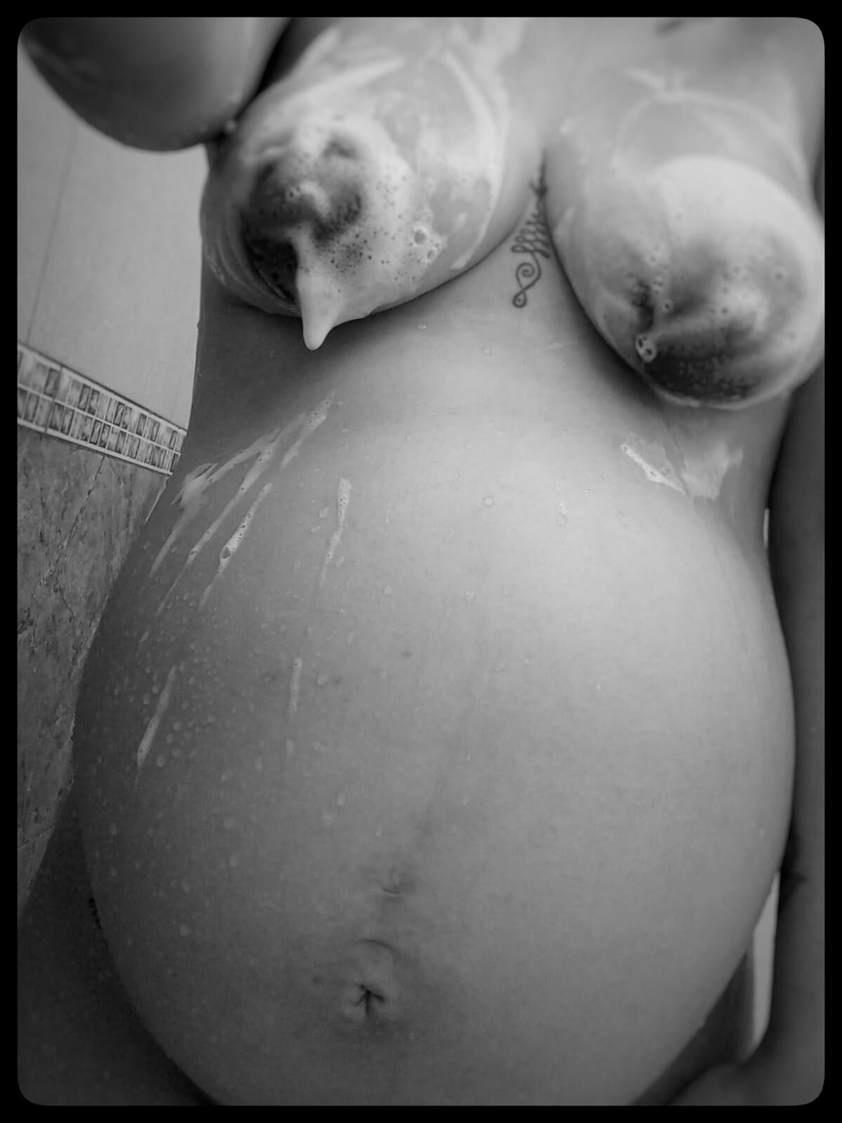 Pregnancy artistic