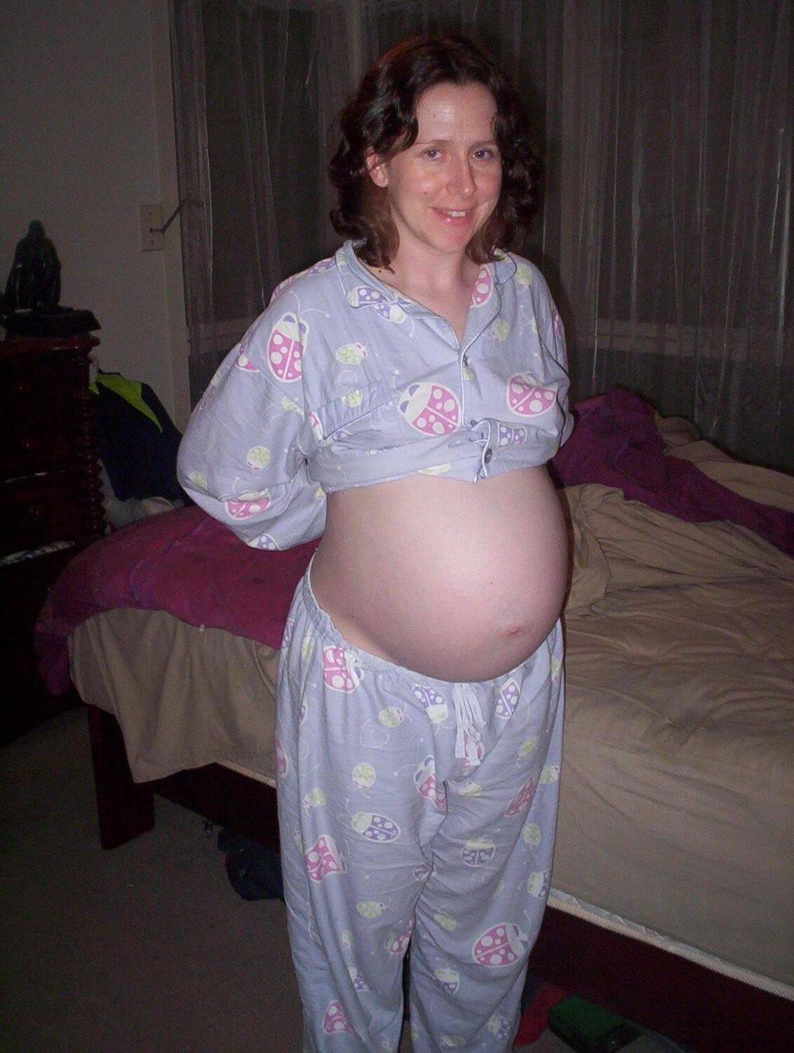 Pregnant mom