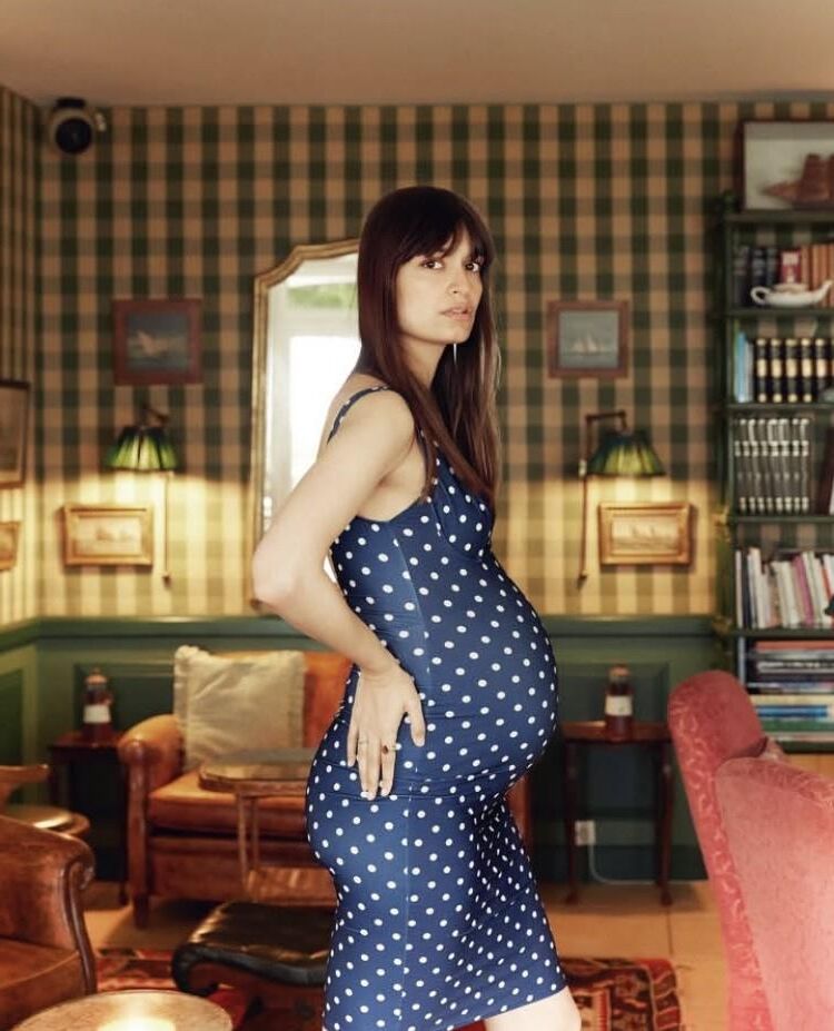 Clara Luciani pregnant