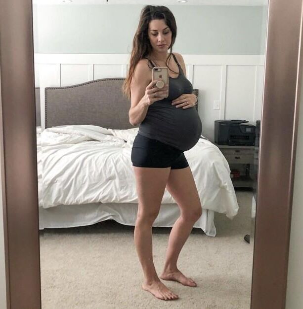 Pregnant non nude I