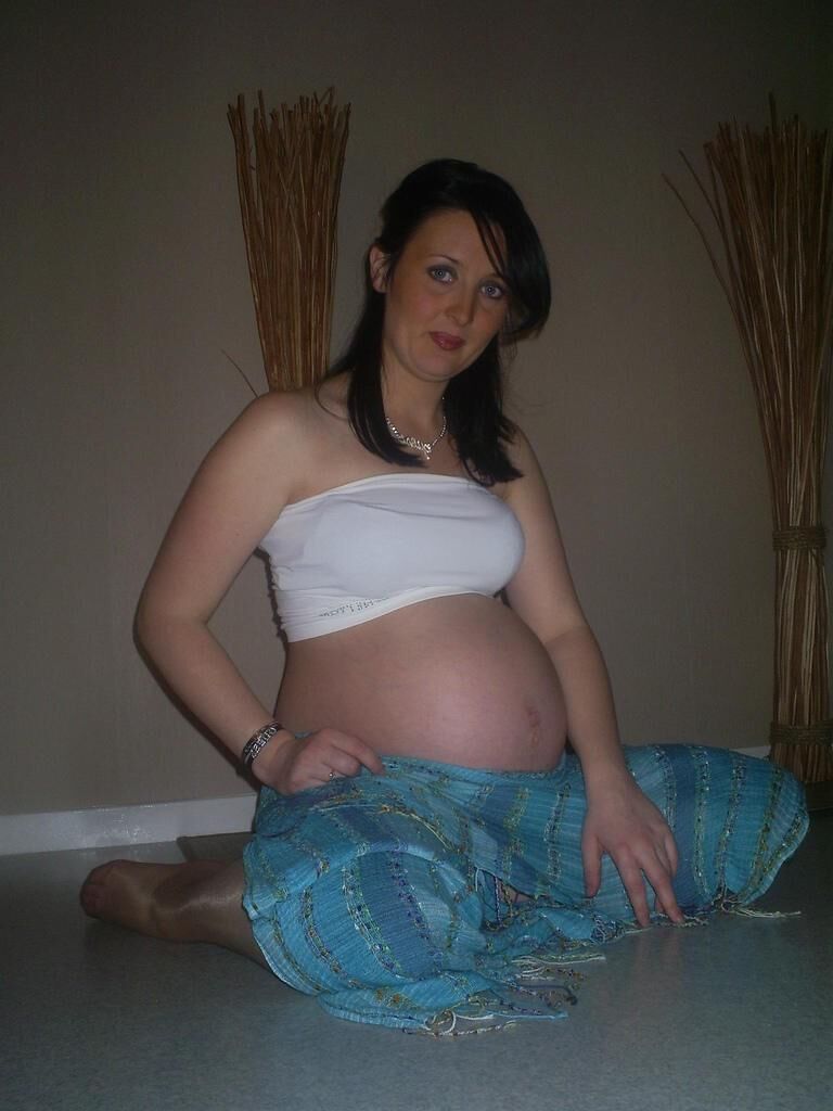 Pregnant non nude I