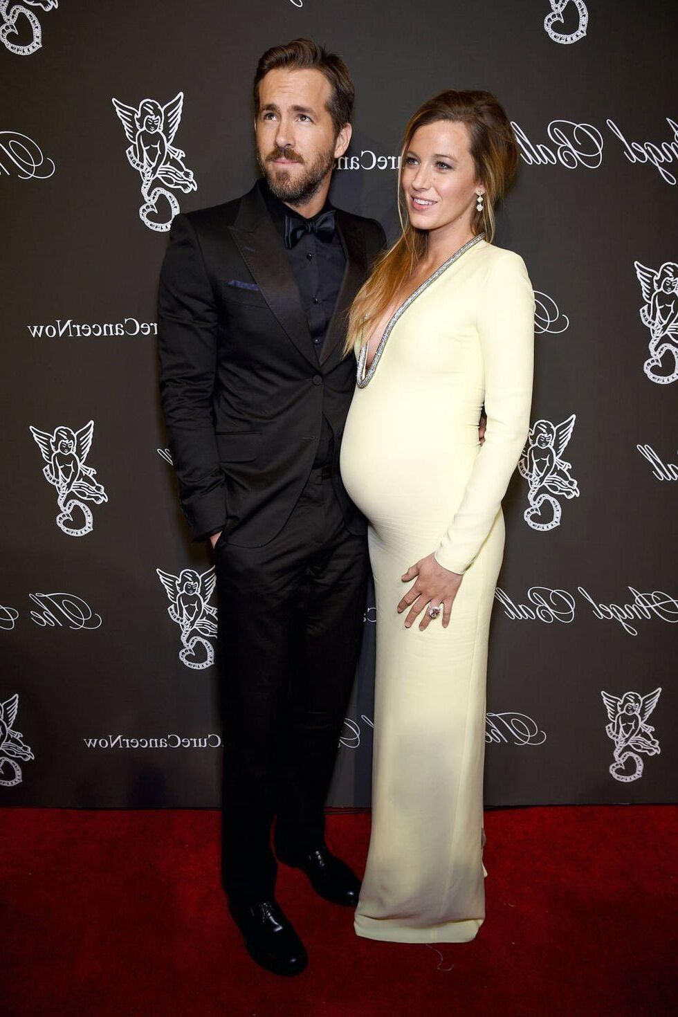 Blake Lively pregnant