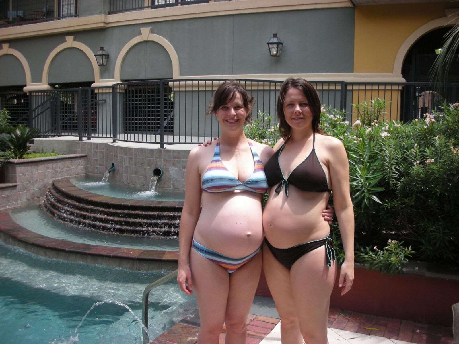 Glorious pregnant beauties in public