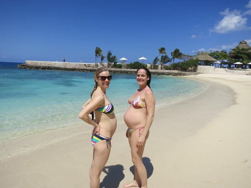 Glorious pregnant beauties in public