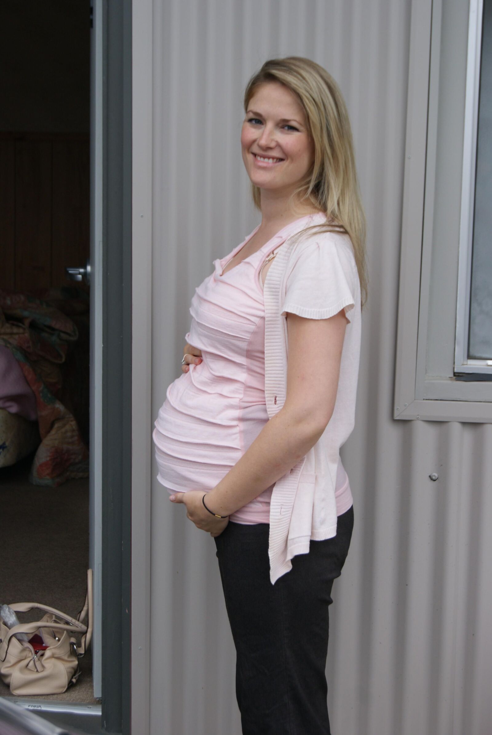 Blonde Preggo MILF