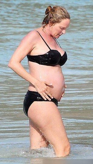 Uma Thurman enceinte