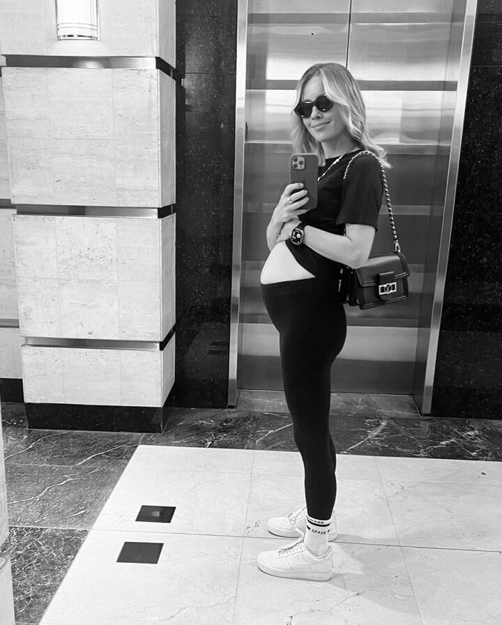 Claire Holt enceinte