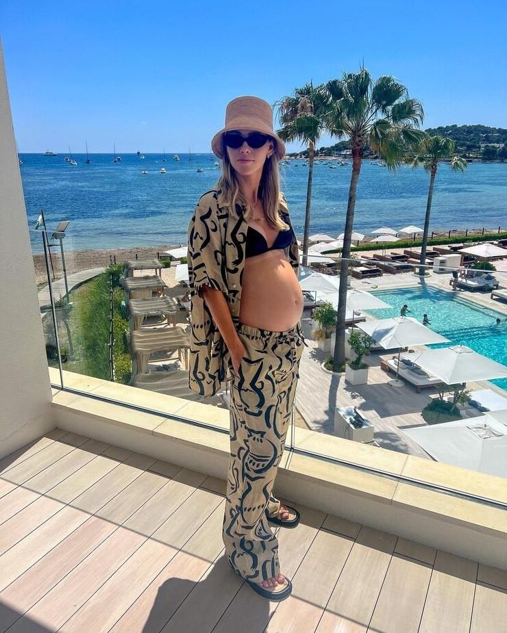 Claire Holt enceinte