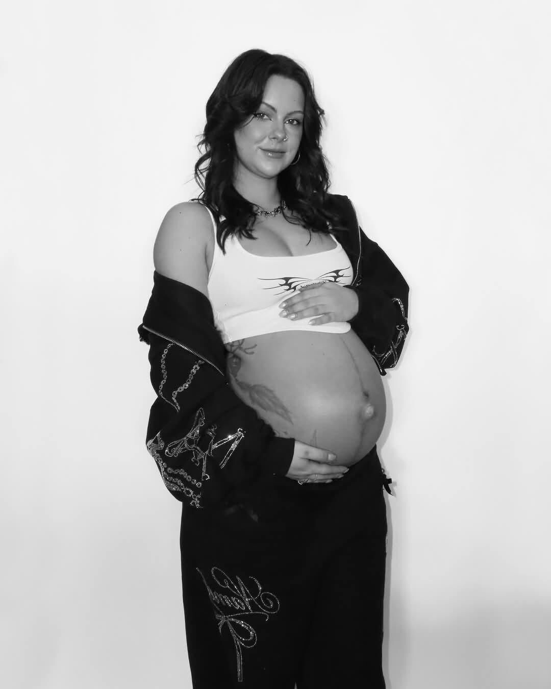 Sexy preggo hannah nn