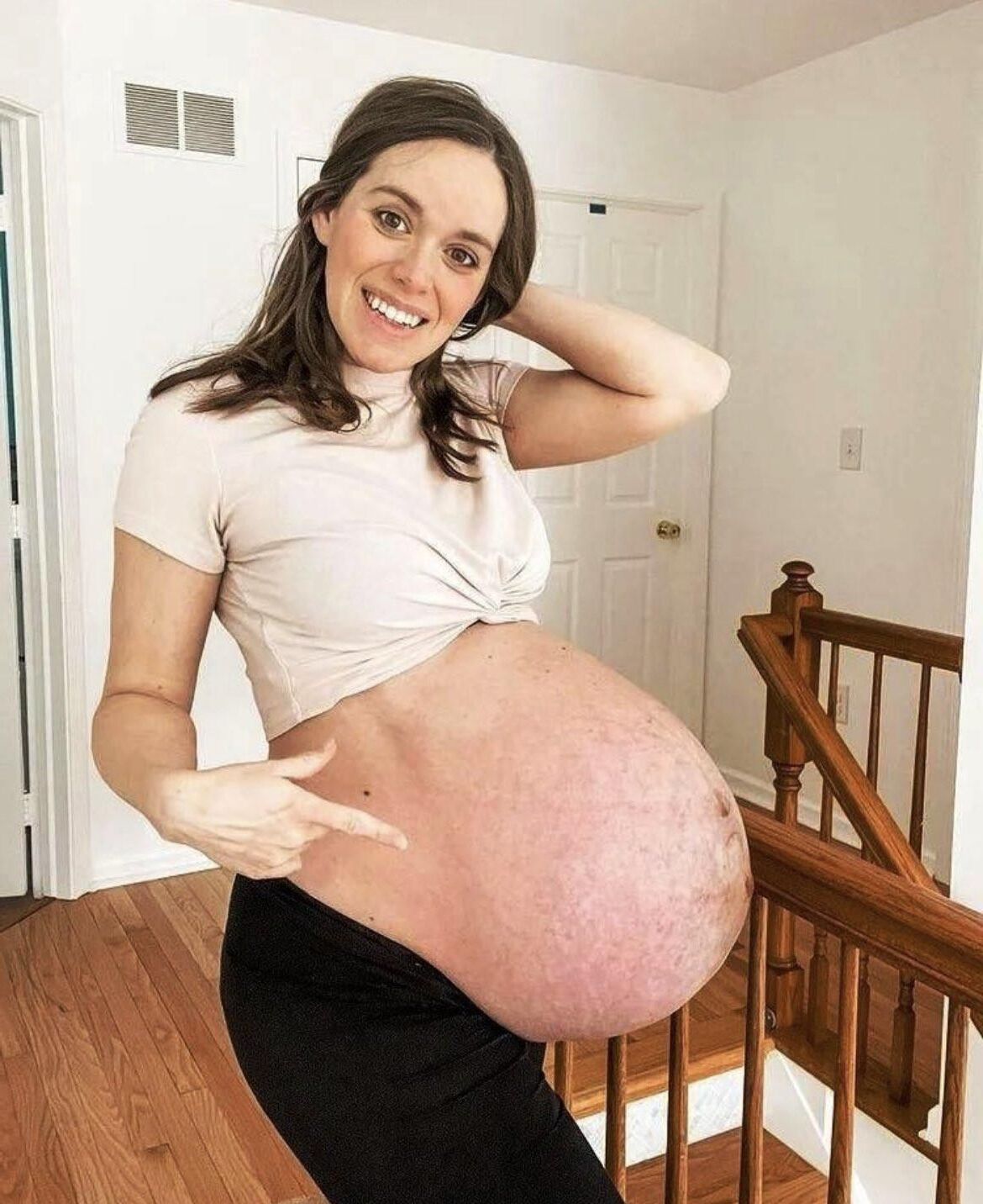 Yummy Preggo Amateurs 