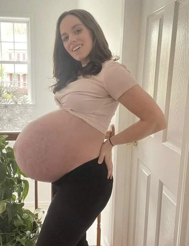 Yummy Preggo Amateurs 
