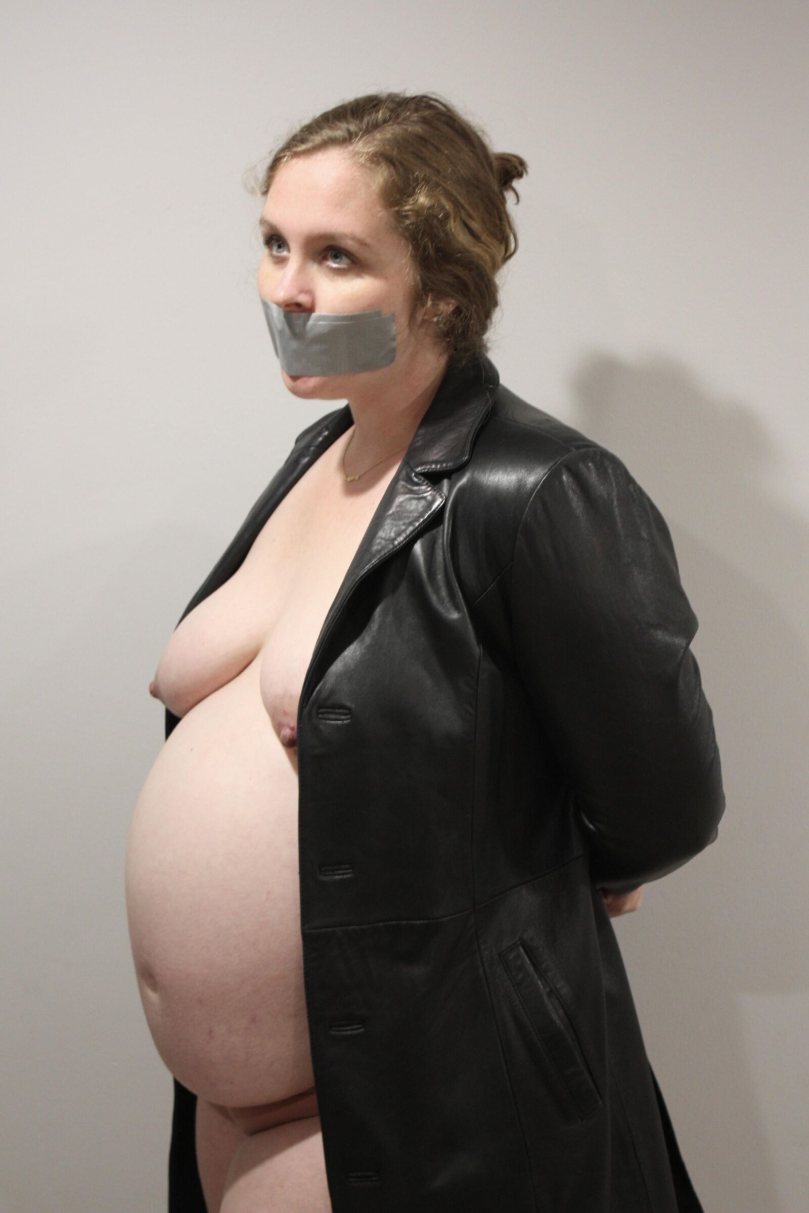Photoshoot : Gagged