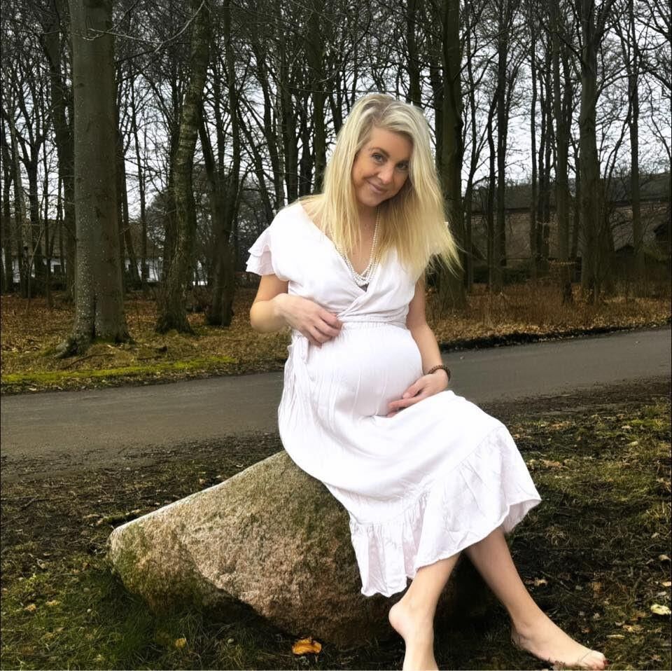 Schwanger Sara