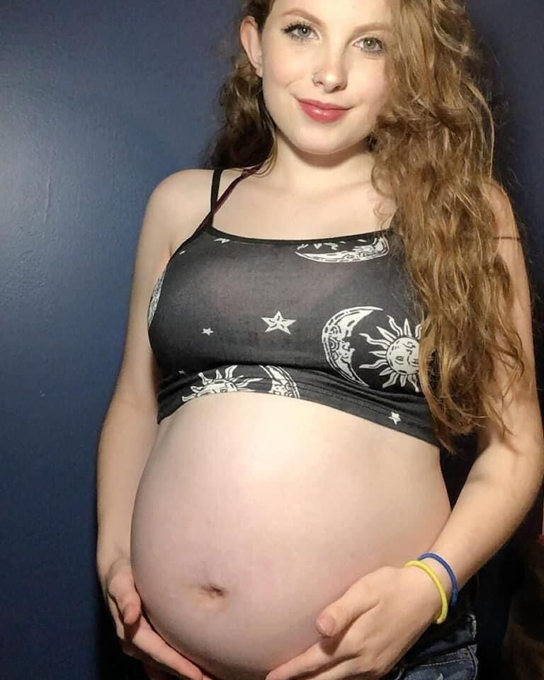 Yummy Preggo Amateurs 