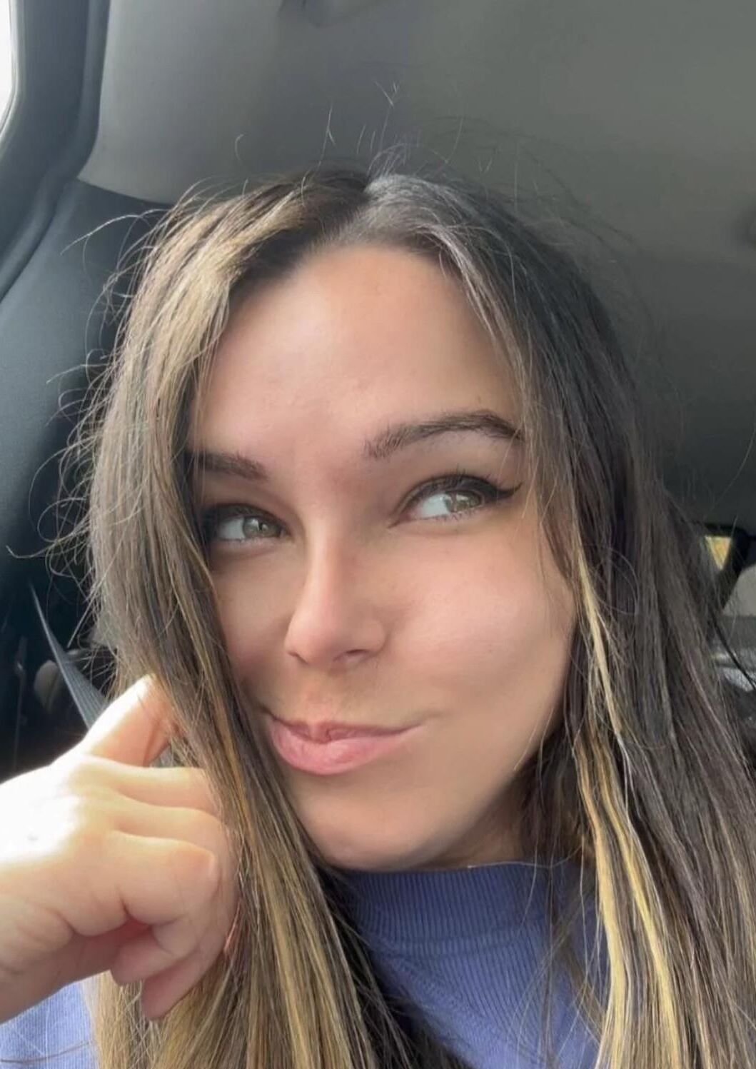 Yo New Influencer Kelly wird wild