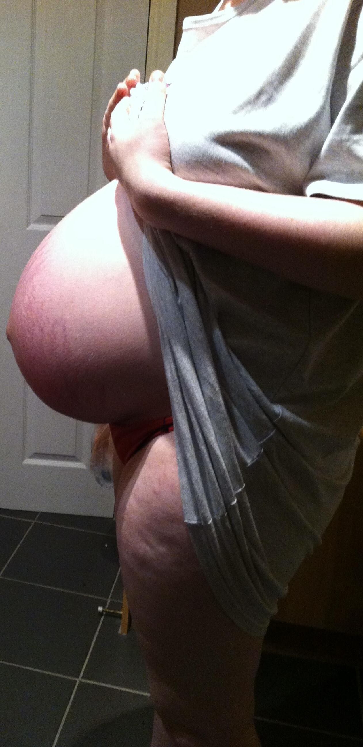 Old Snaps of Sexy Pregnant Nuneaton Wife