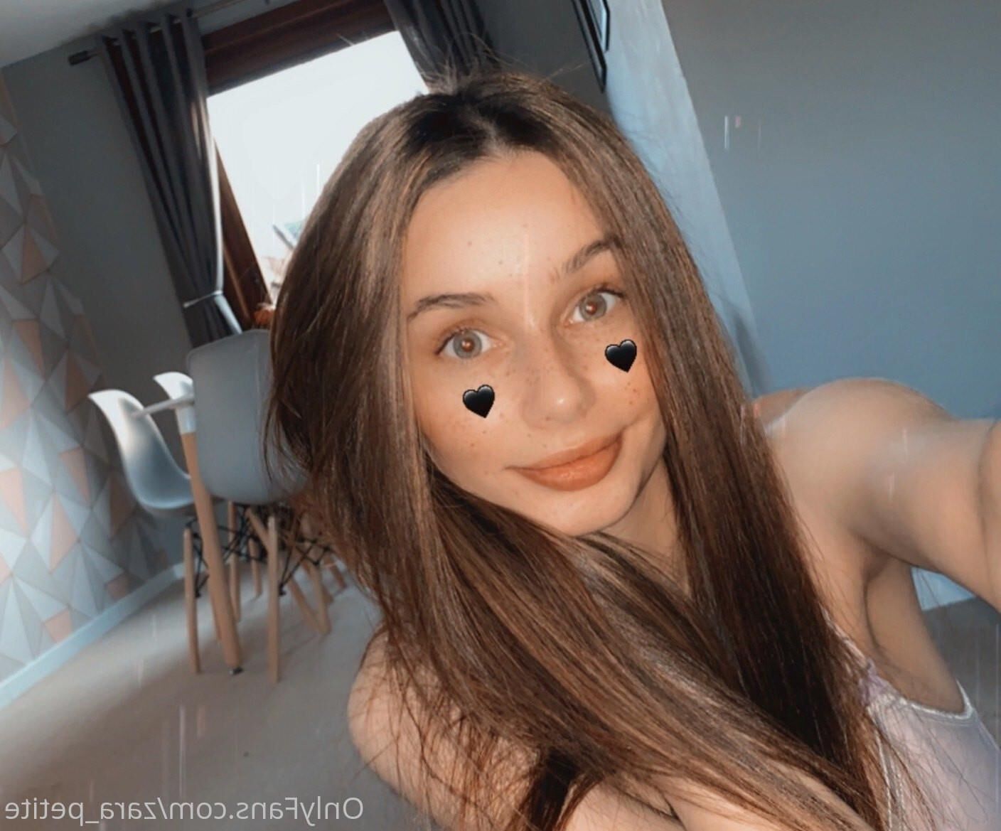 Zara Rose 