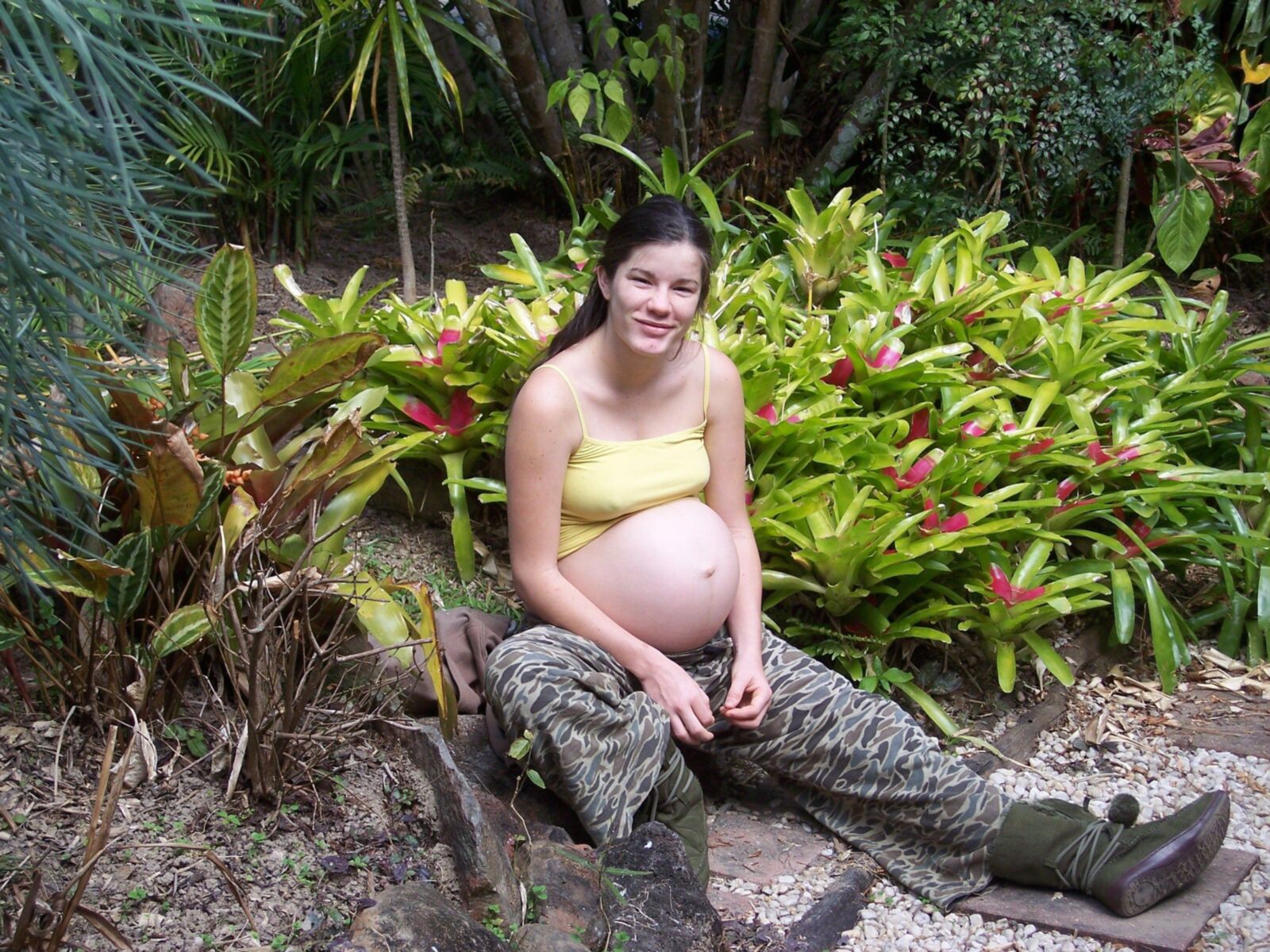 BEAUTIFUL PREGNANCY PHOTOS 