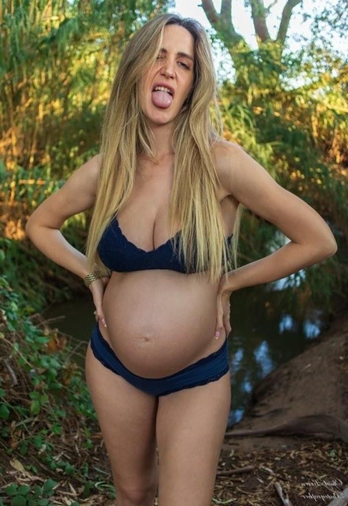 Pregnant Meshi