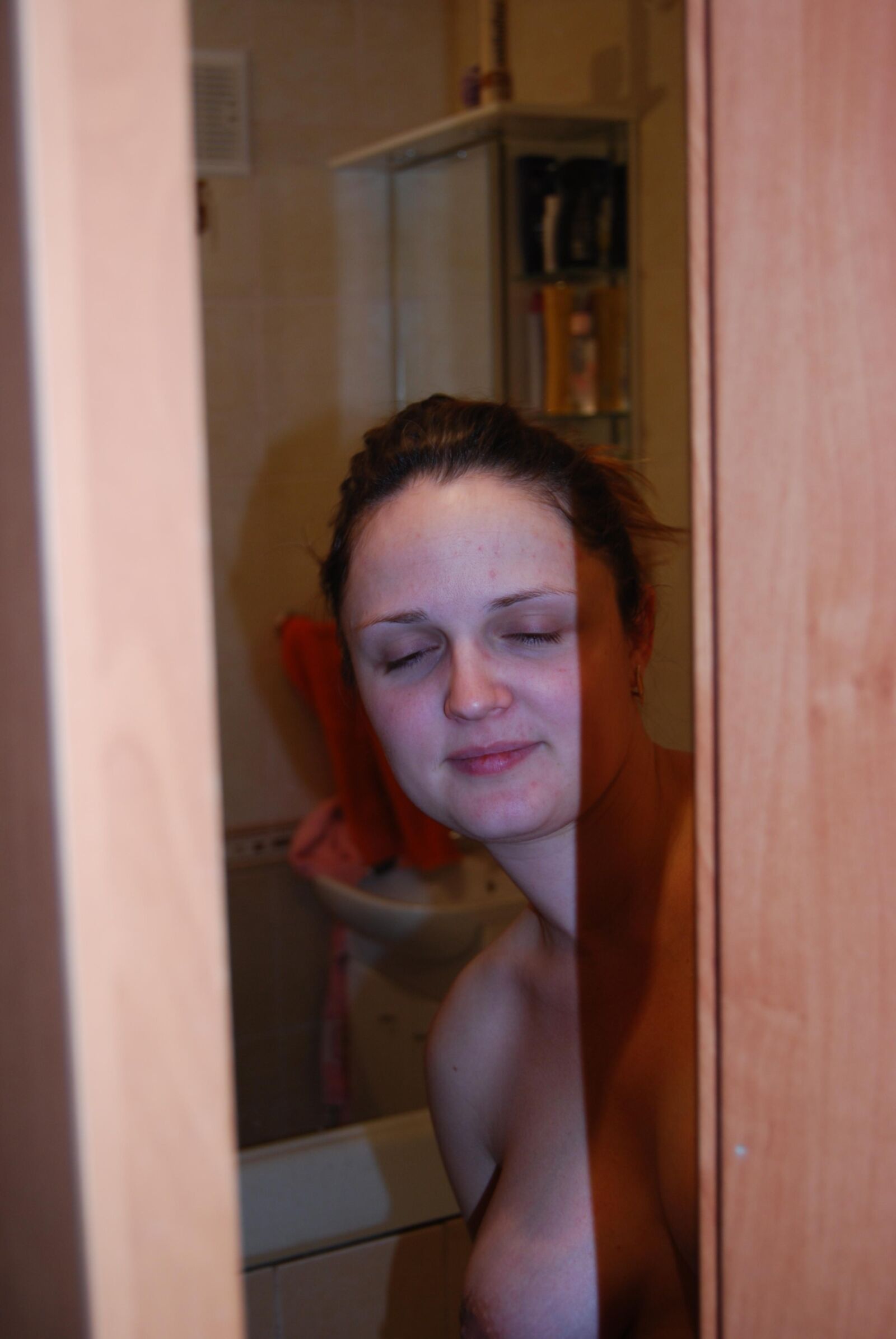 beautiful pregnant lady bathing
