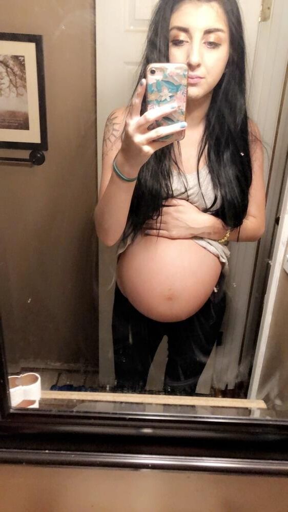 Alexis Pregnant