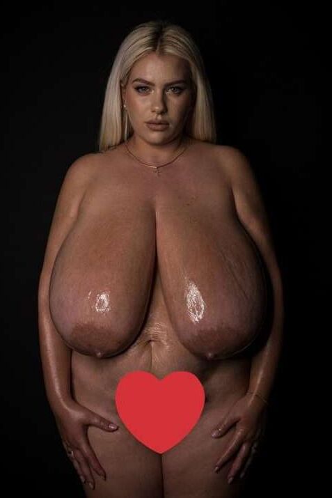 Big saggy udders (Nn)