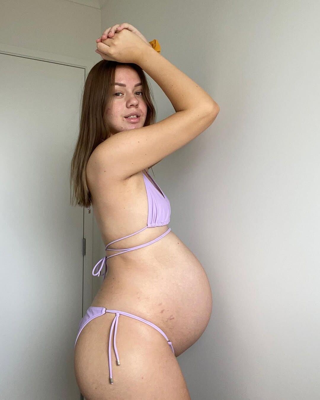 Assorted pregnant cunts 